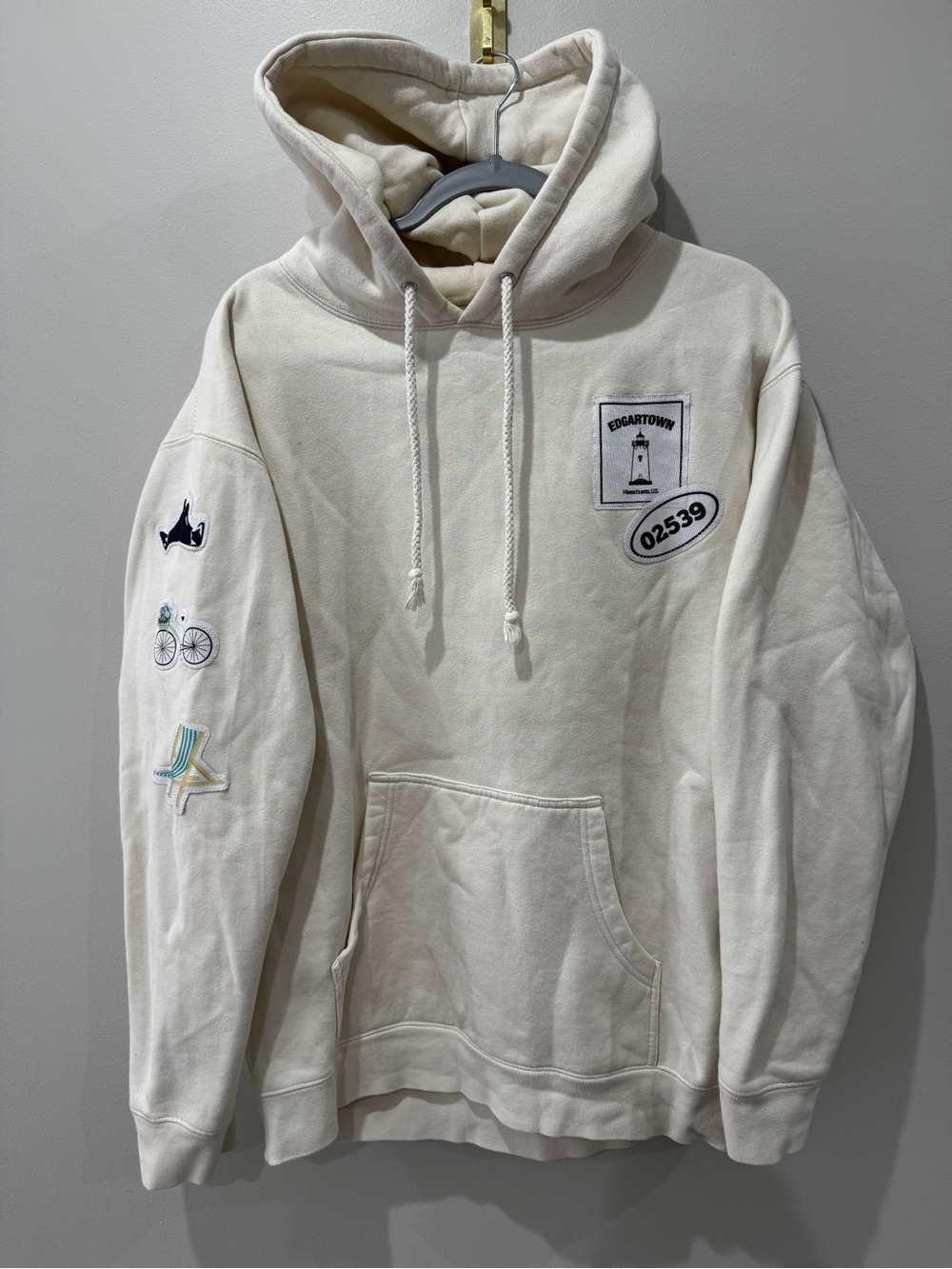 BRODenim Size L Edgartown, MA ‘Catch Ferries Not Feelings’ hoodie New England - Picture 2 of 7